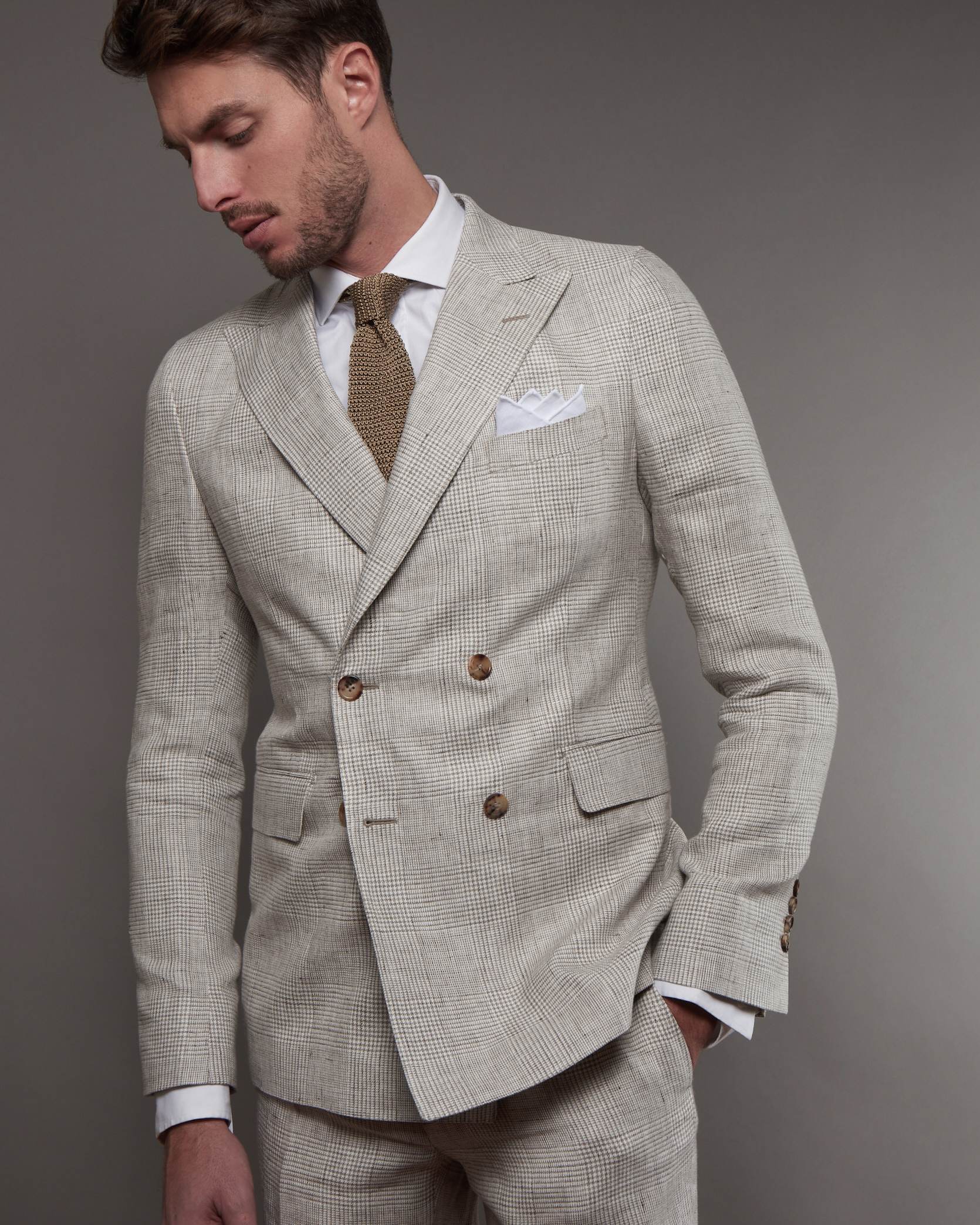 Costume beige homme